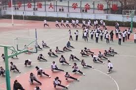 和浙江续约四年 国青最耀眼的王钰栋还想去国外看看